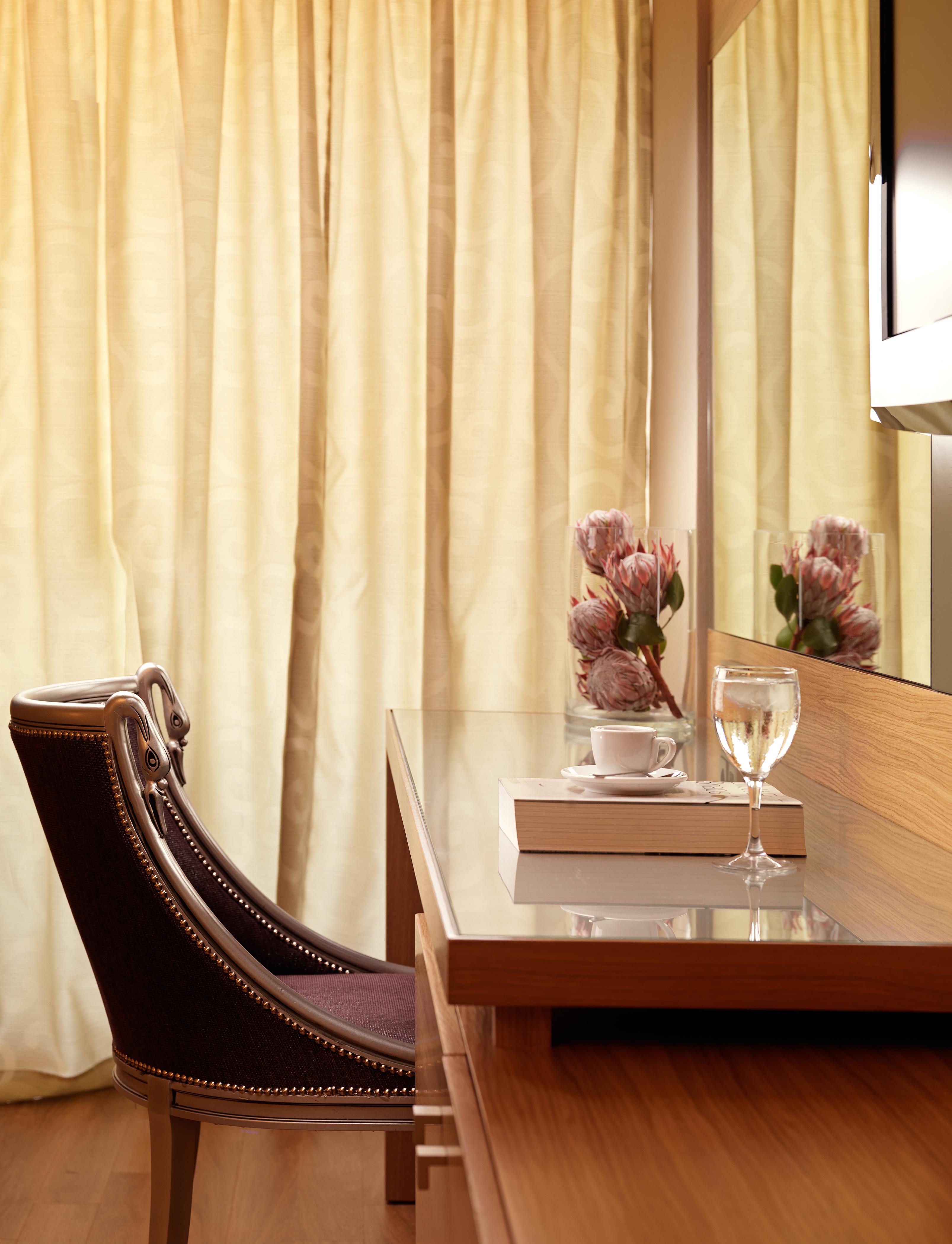 Отель Divani Palace Acropolis